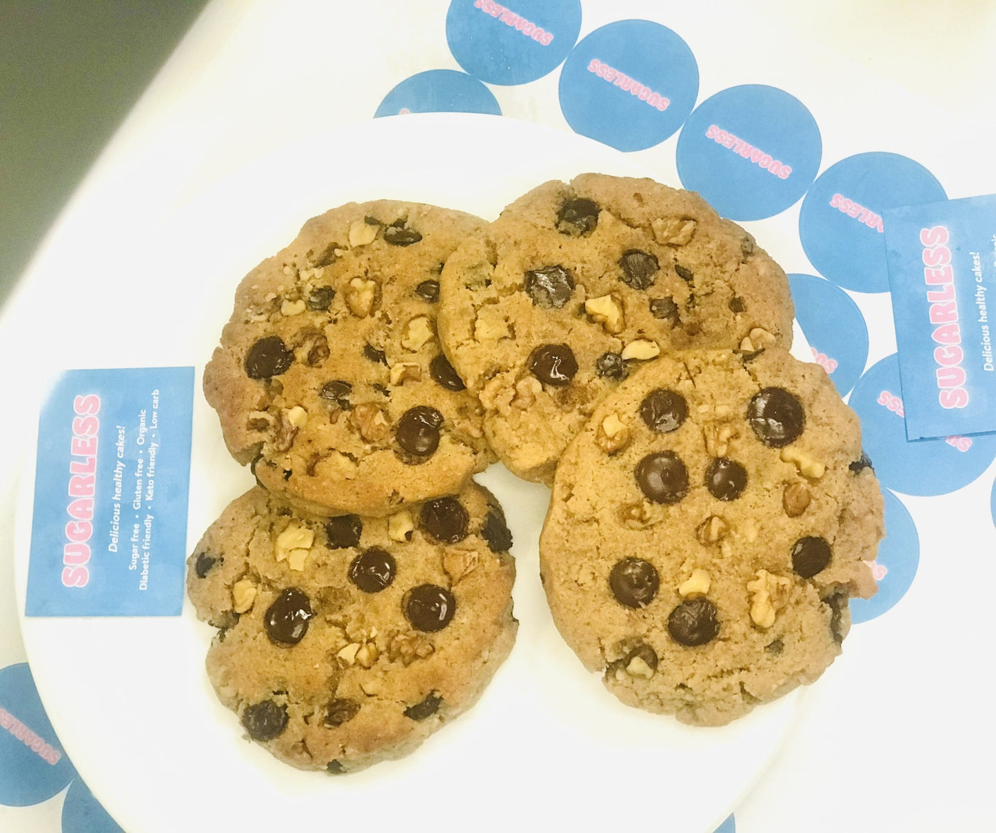KETO CHOC CHIP AND WALNUT COOKIES (Not freezer friendly)