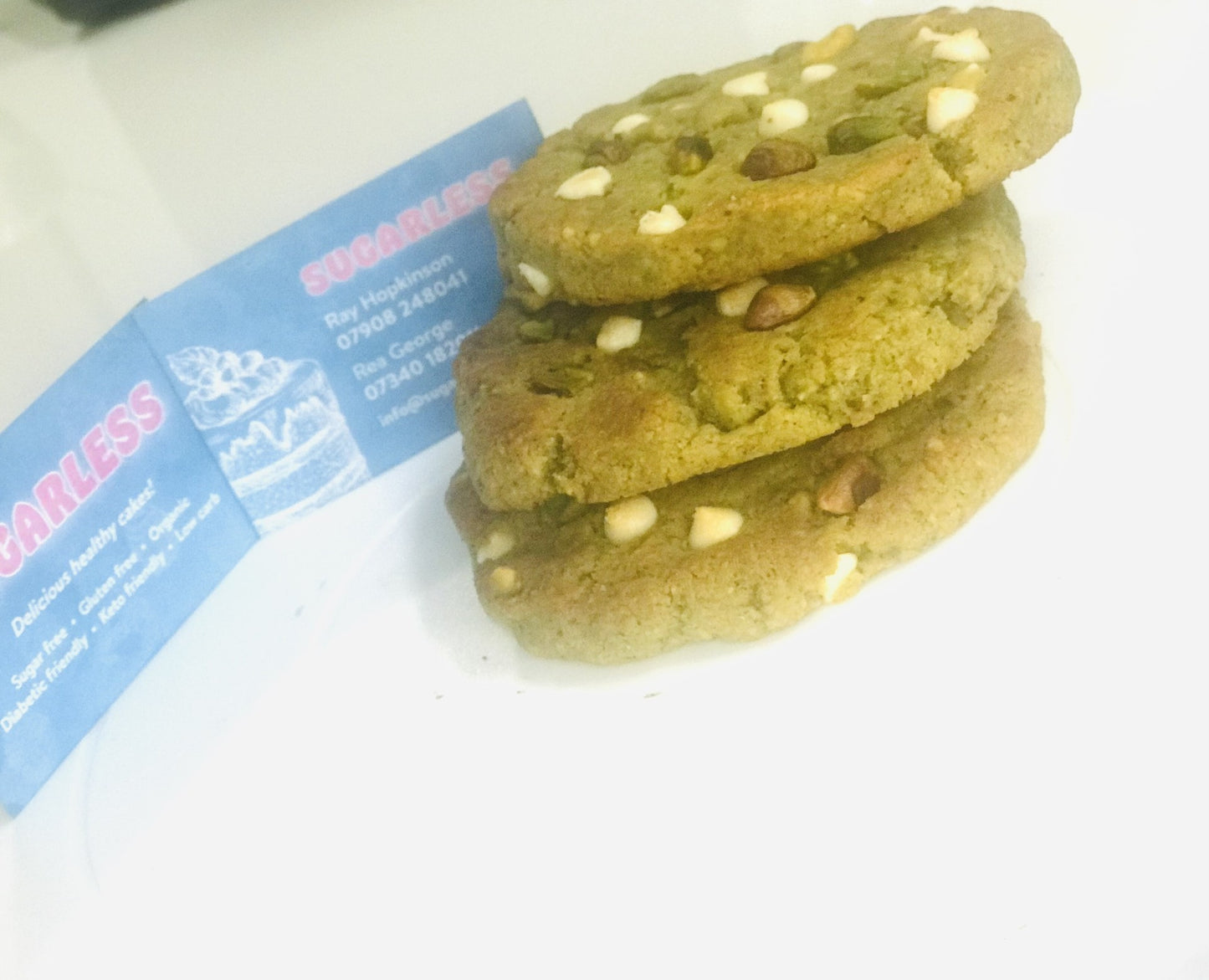 KETO PISTACHIO AND WHITE CHOCOLATE COOKIES (Not Freezer Friendly)